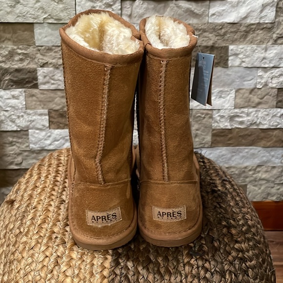 APRES By Lamo Faux Fur-Lined Boots Sz. 6 - Picture 4 of 10